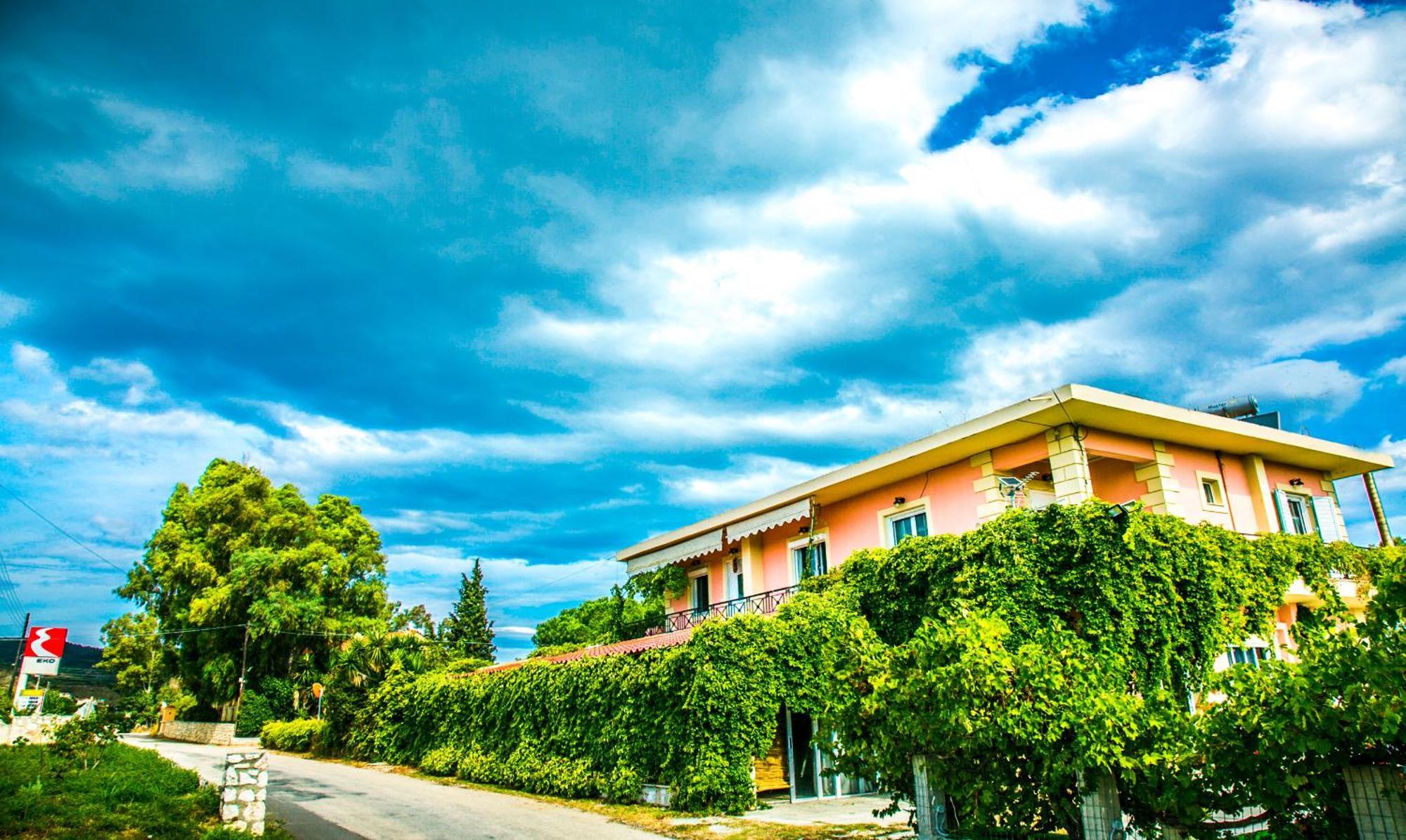 Babi'S Villa - Garden Apartment Lixouri Ngoại thất bức ảnh